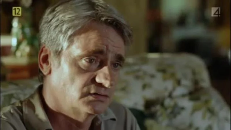 Кадры из сериала Комиссар Рекс (1994)
