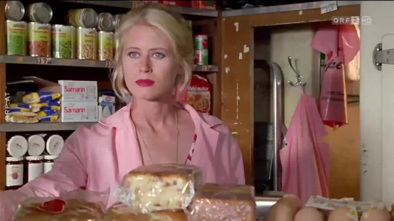Кадры из сериала Комиссар Рекс (1994)